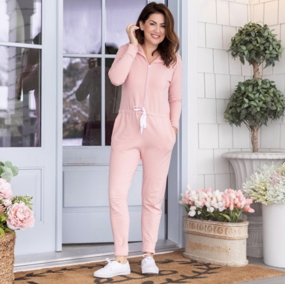 Smash and Tess Pink Jillian Harris romper - Size M